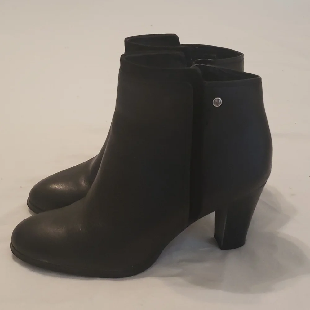 Leather bootie - Picture 2 of 5